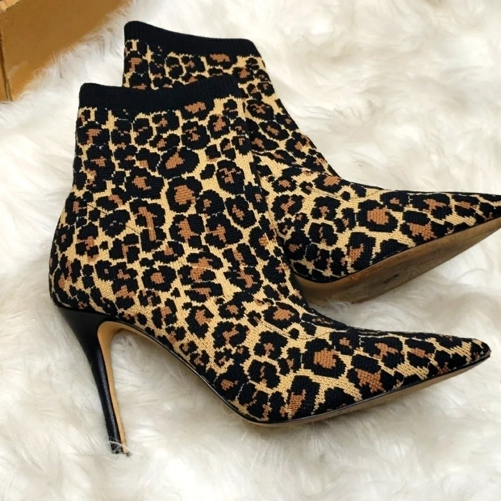 Something Navy Leopard Print Knit Heels Sock Boots 5